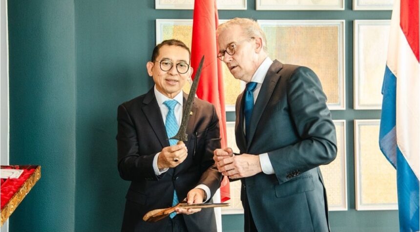 Repatriasi Benda Budaya